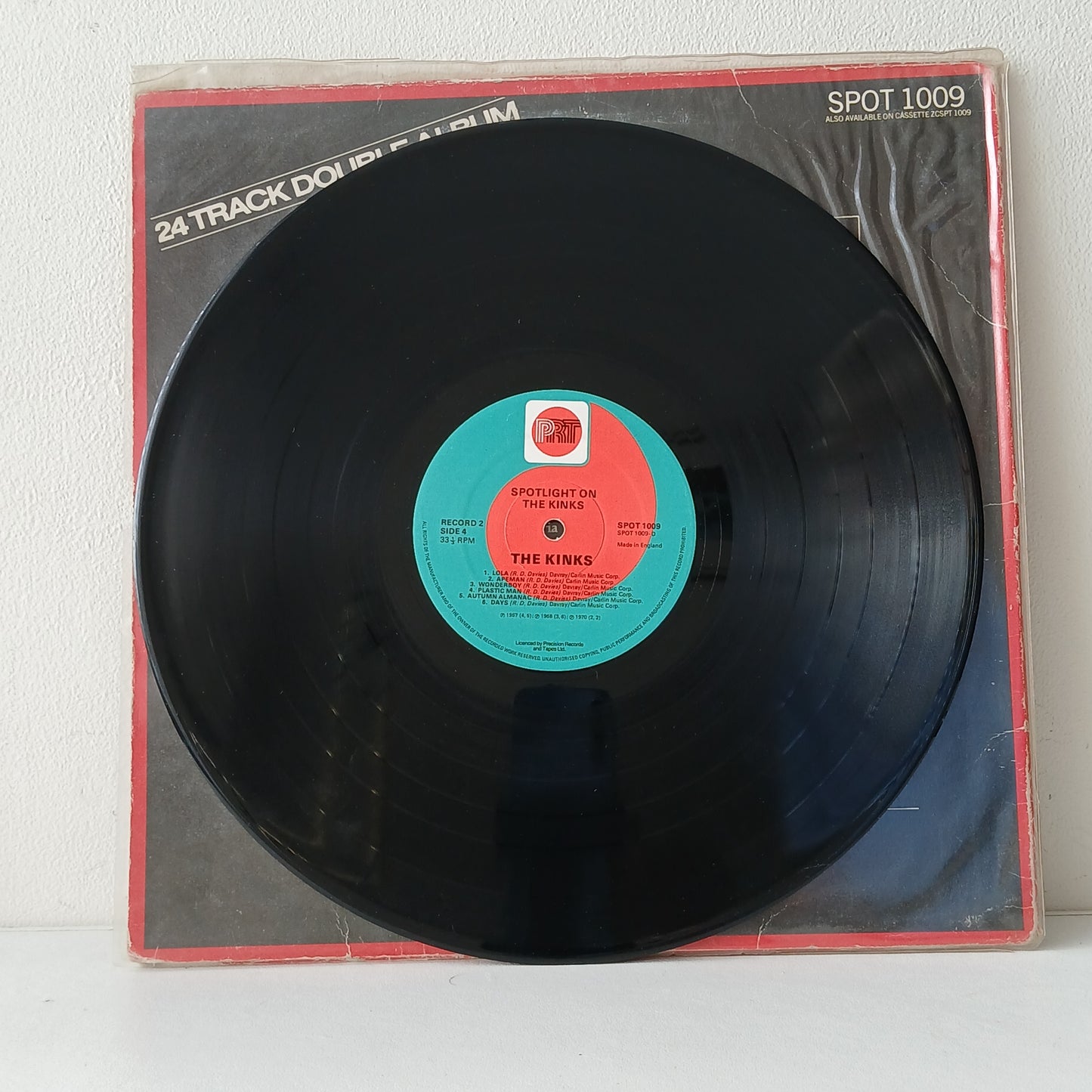 The Kinks – Spotlight On The Kinks (Used 2LP)