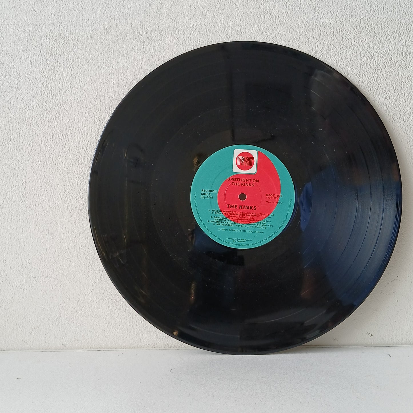 The Kinks – Spotlight On The Kinks (Used 2LP)