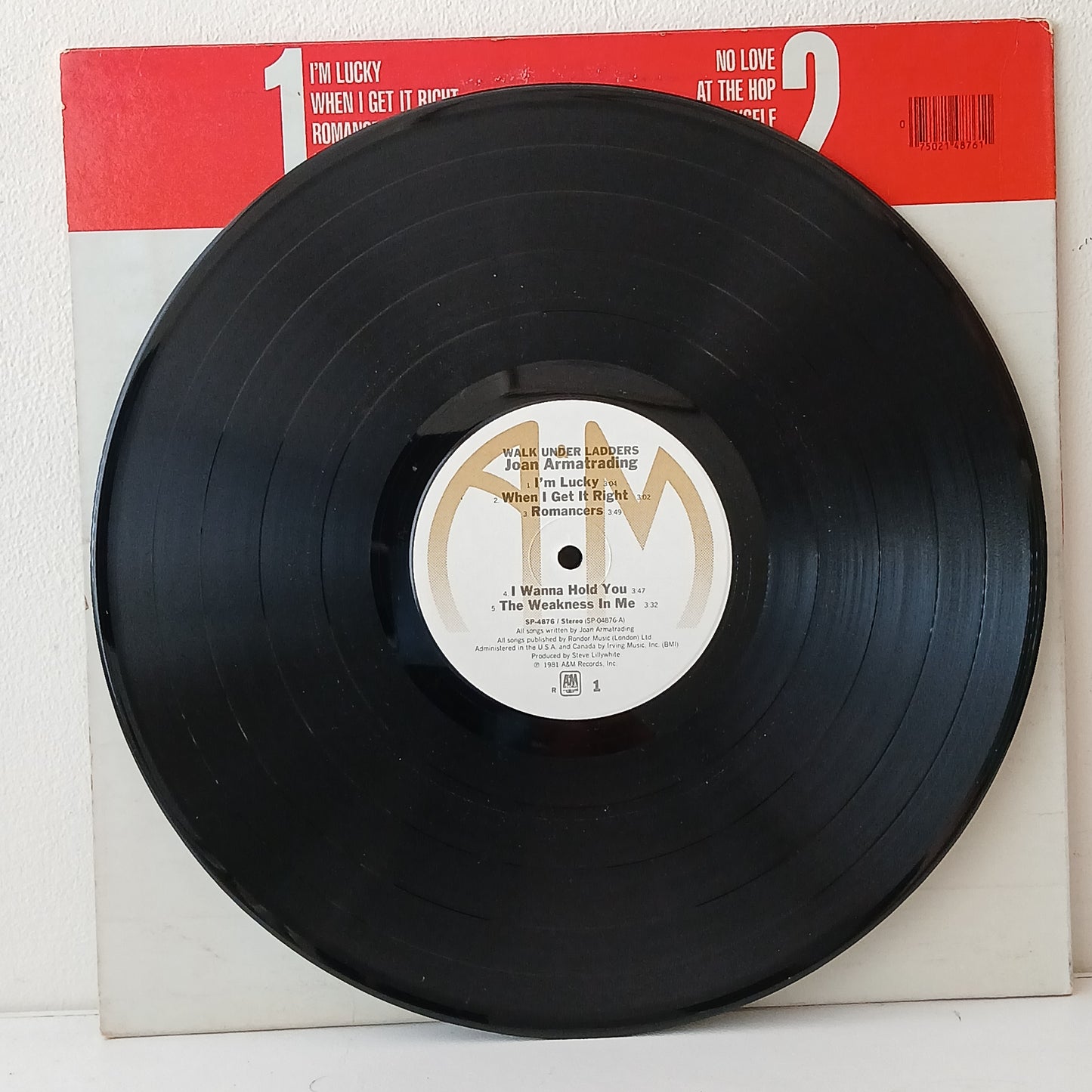 Joan Armatrading – Walk Under Ladders (Used LP)