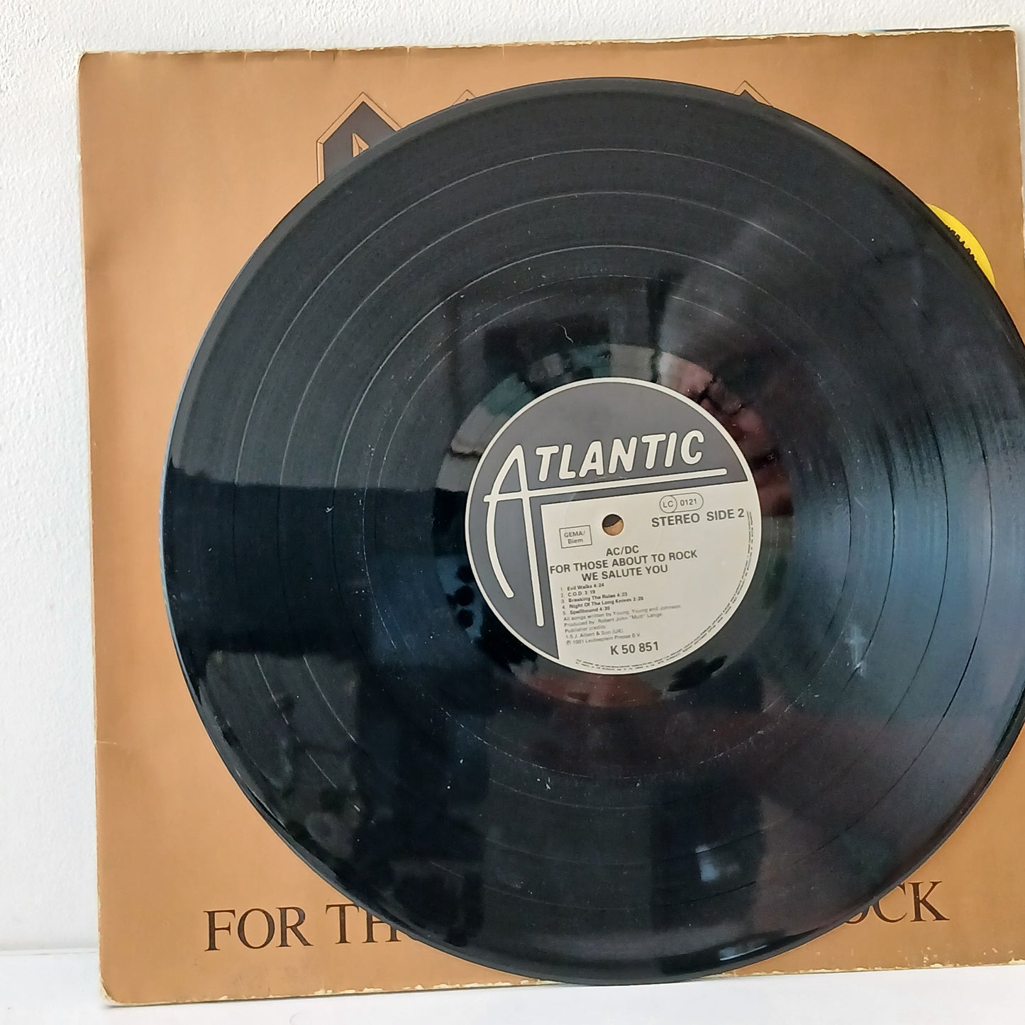 AC/DC – For Those About To Rock We Salute You (Used LP)