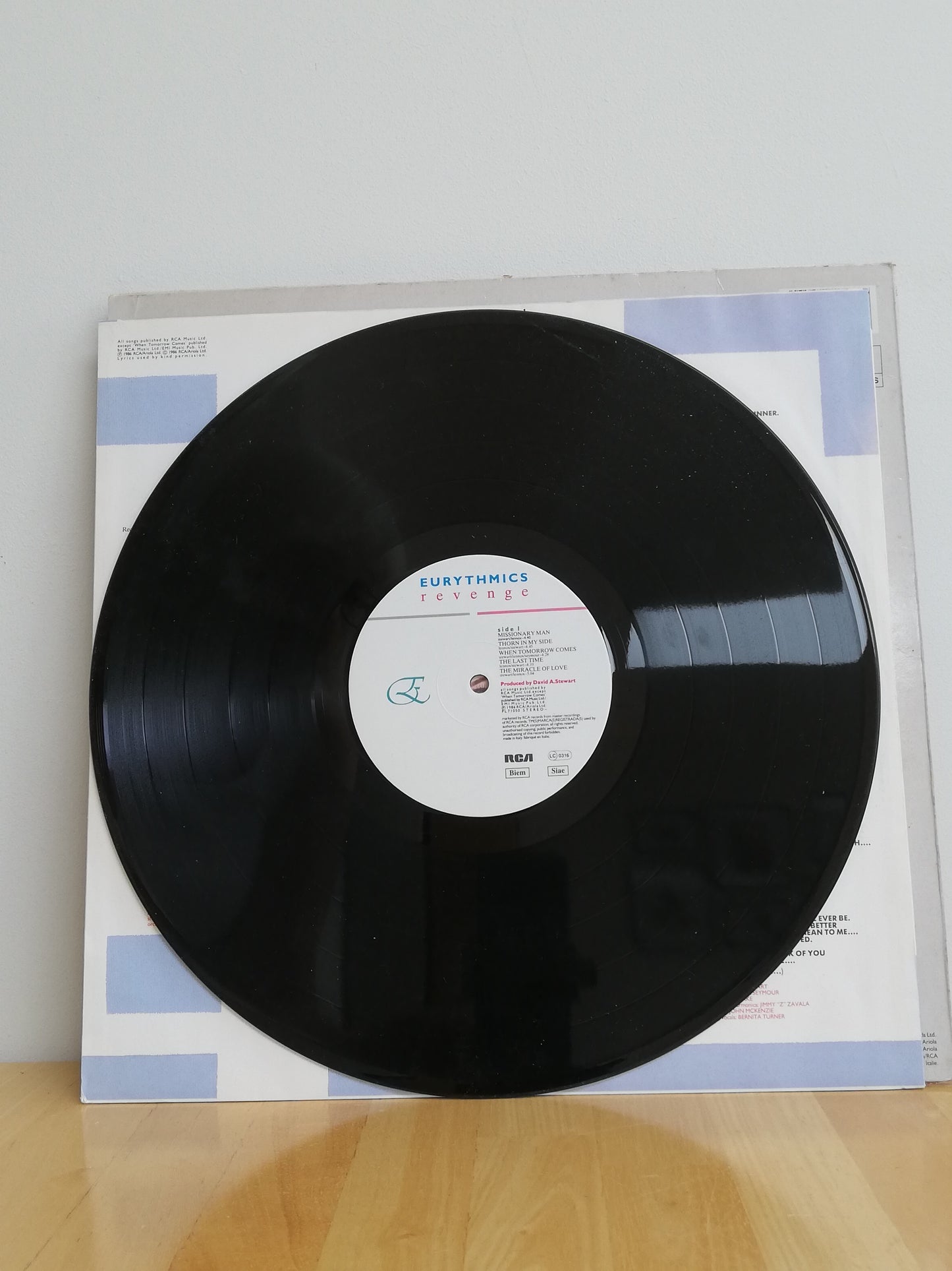 Eurythmics – Revenge (Used LP)