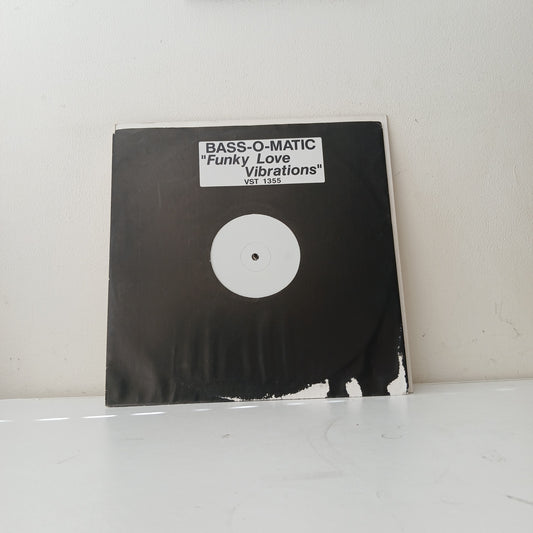 Bassomatic – Funky Love Vibrations (Used 12")