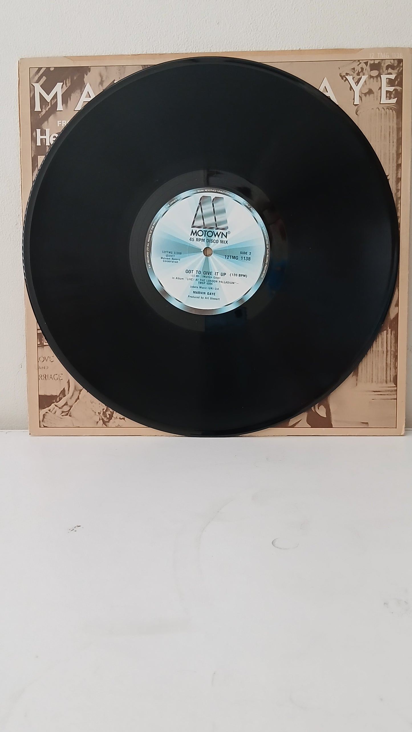 Marvin Gaye – A Funky Space Reincarnation / Got To Give It Up (Used 12")