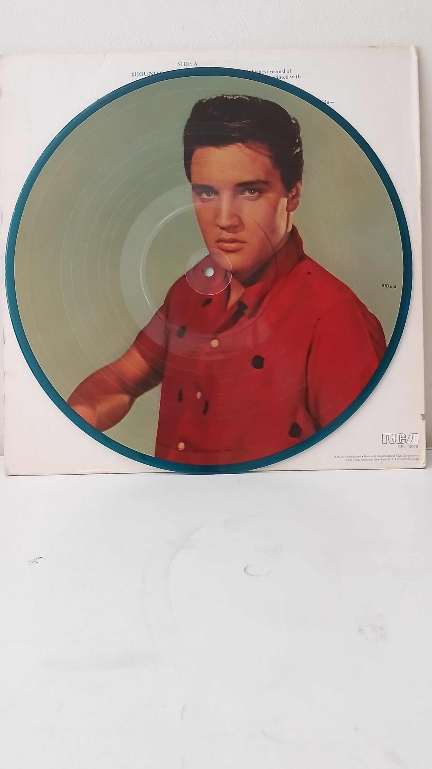 Elvis – A Legendary Performer - Volume 3 (Used Picture Disc LP)