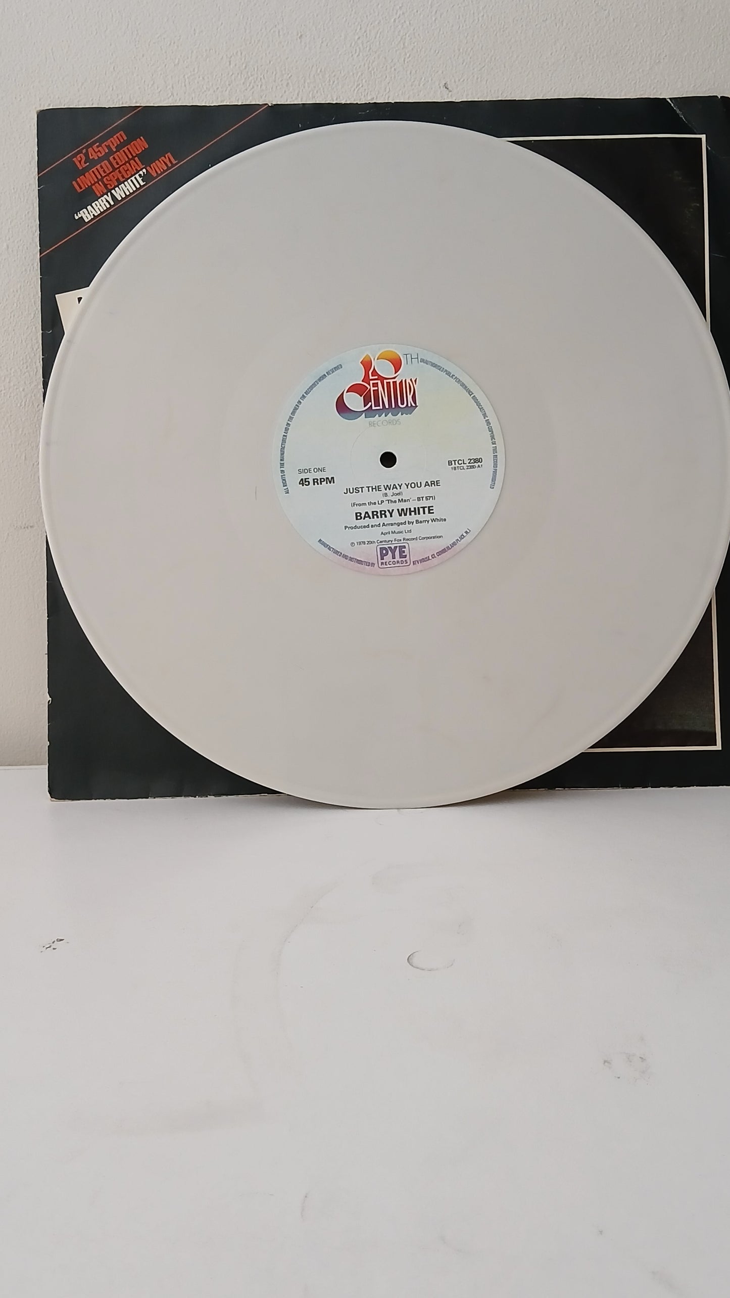 Barry White – Just The Way You Are (Used 12")